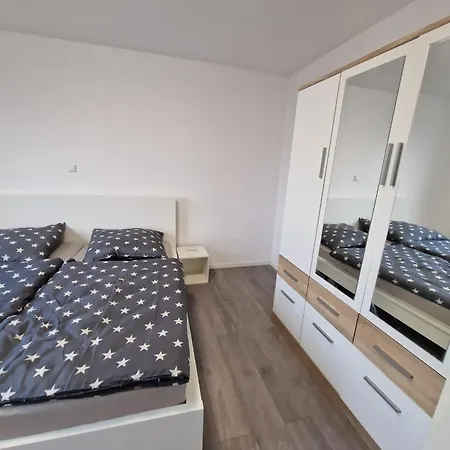 - Klein Aber Fein アパート